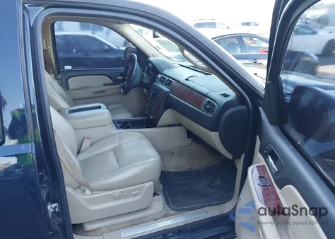 2007 Chevrolet Avalanche 1500 Ltz from USA, damaged, VIN 3GNEC12087G124403